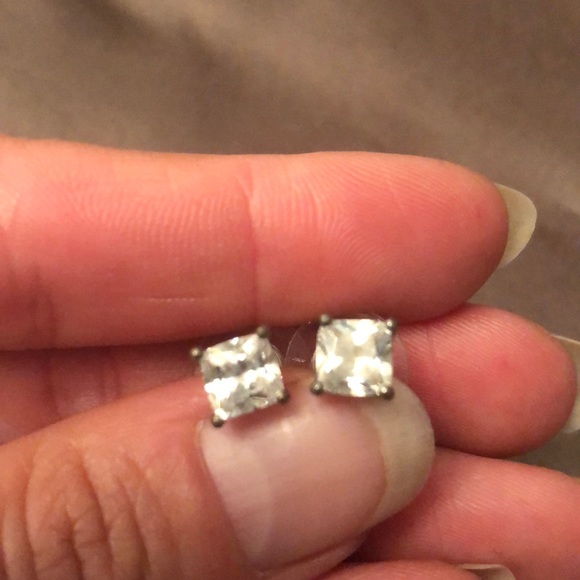 CZ Earrings - Picture 5 of 12